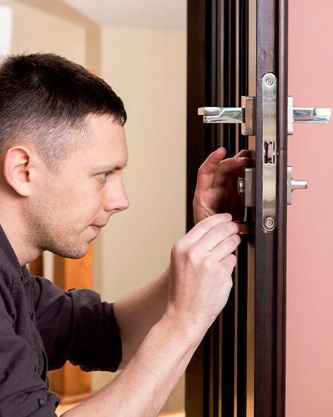 : Professional Locksmith For Commercial And Residential Locksmith Services in University of California Davis, CA