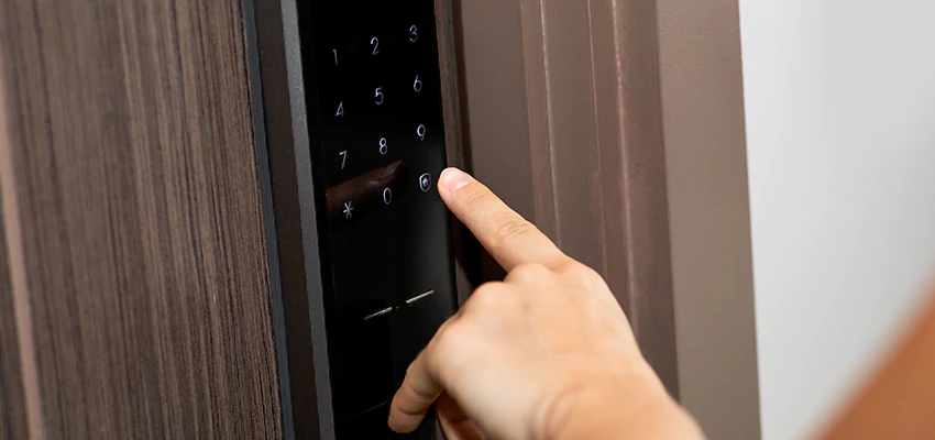 Smart Electric Locks Replacement Services in University of California Davis, CA