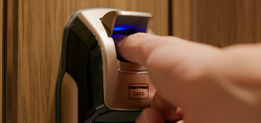 Fingerprint Door Locks Replacement in University of California Davis, CA