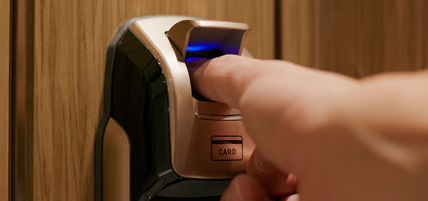 Locksmith Company For Window Lock Installation in University of California Davis, California